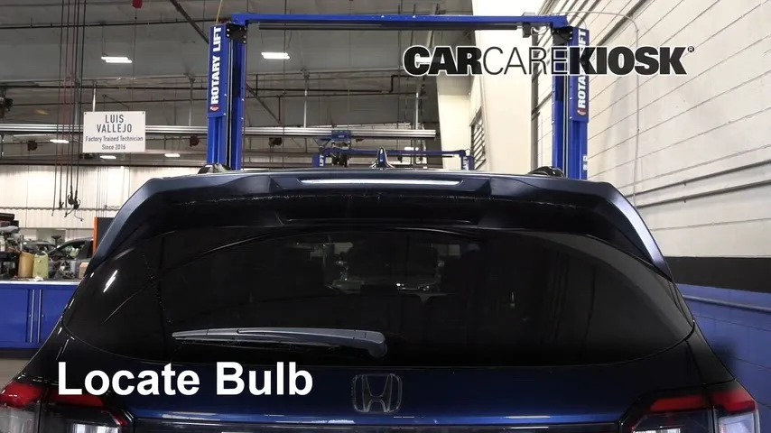 2023 Honda Pilot Sport 3.5L V6 Luces Luz de freno central (reemplazar foco)